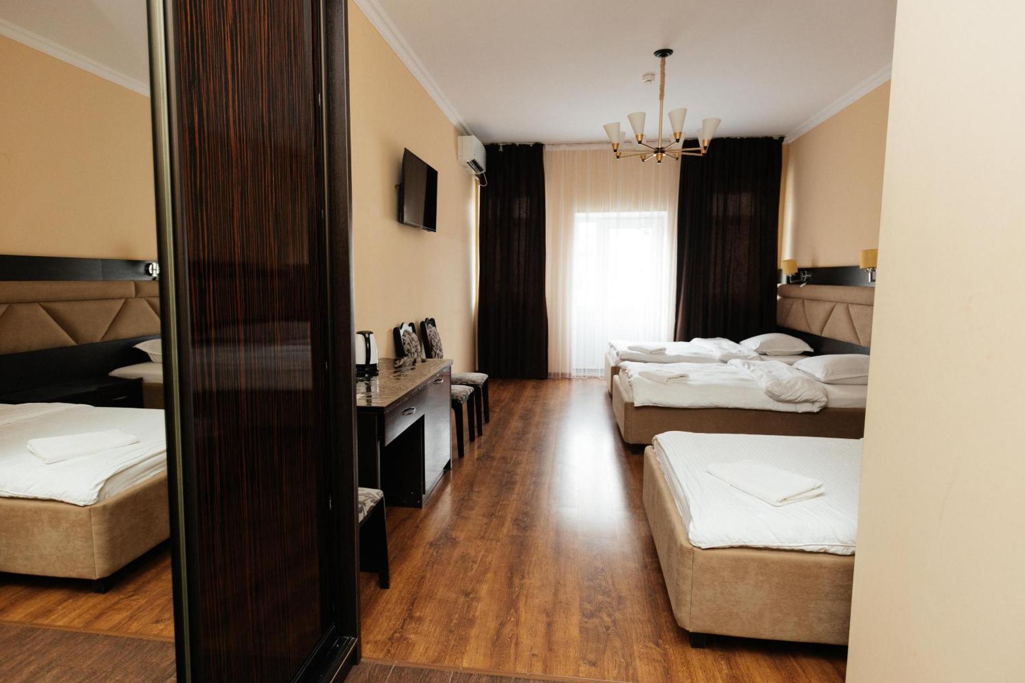 Alcazar Hotel Atyrau Luaran gambar