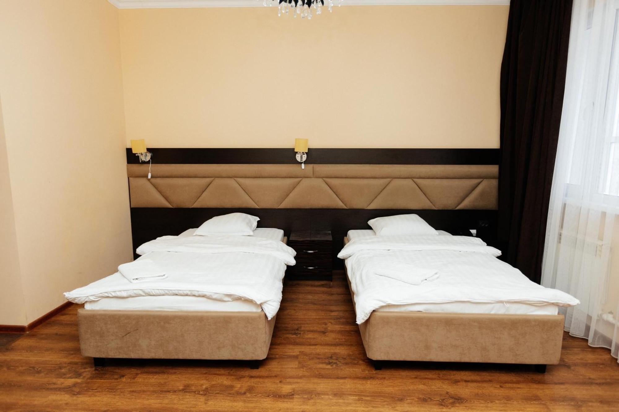Alcazar Hotel Atyrau Luaran gambar